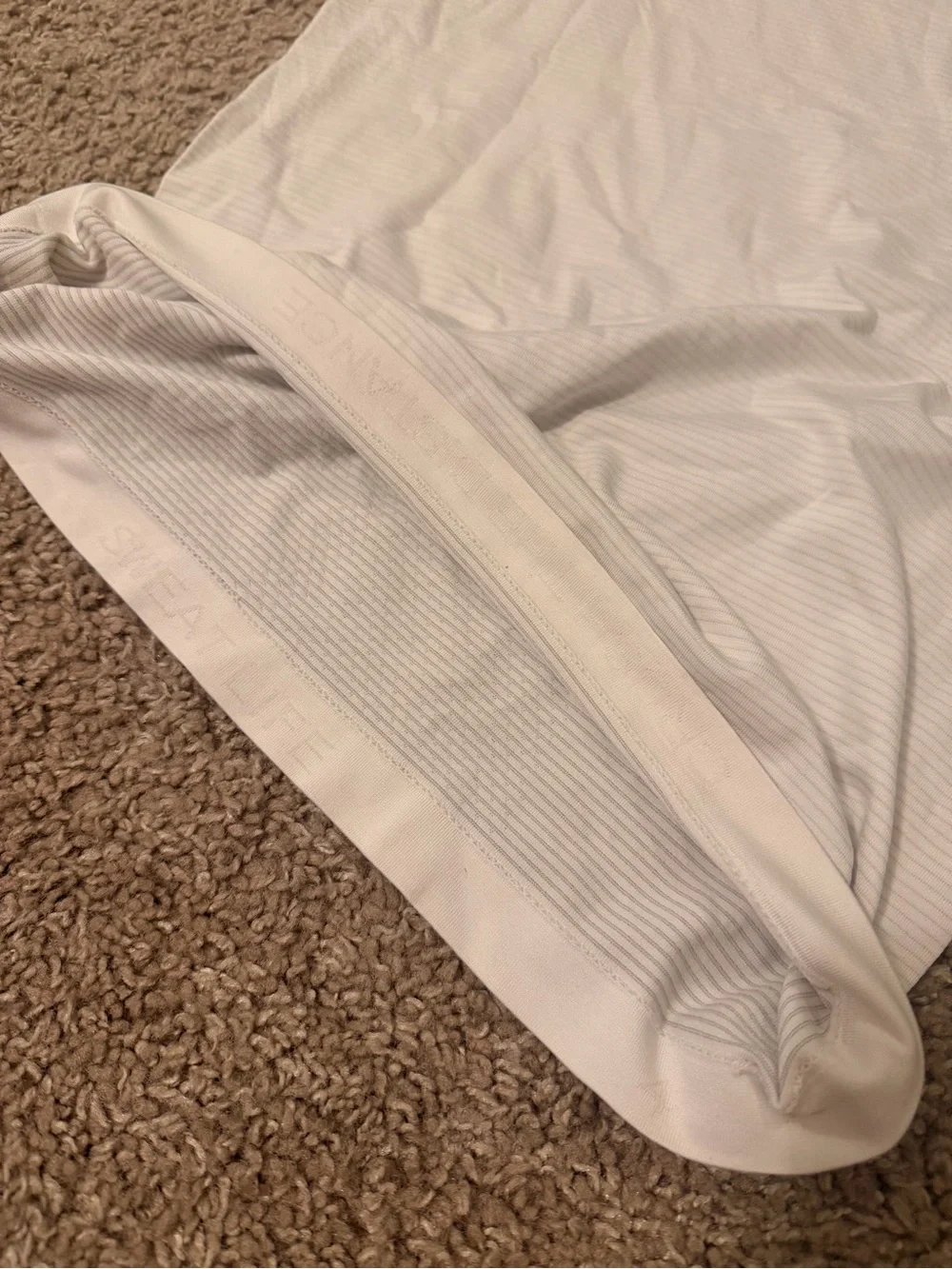 lululemon athletica White Swiftly Tech Short Sleeve Women's Performance Tee